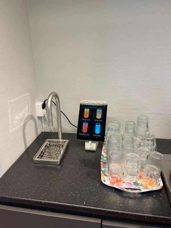 Hotell Angoeringen カールスクルーナ エクステリア 写真