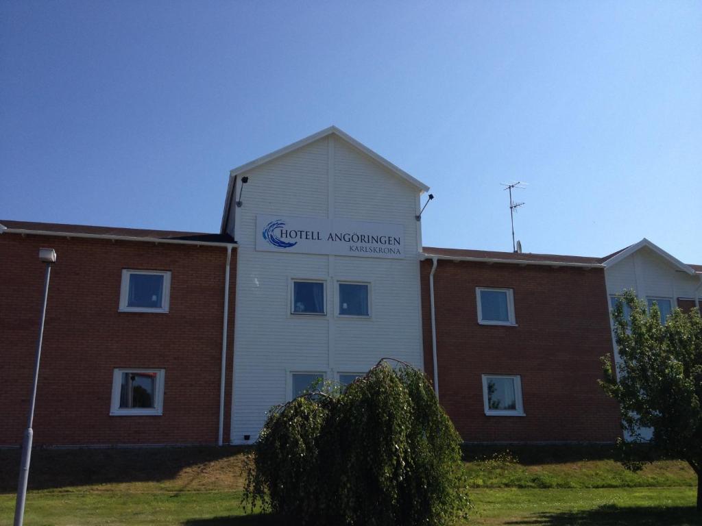 Hotell Angoeringen カールスクルーナ エクステリア 写真