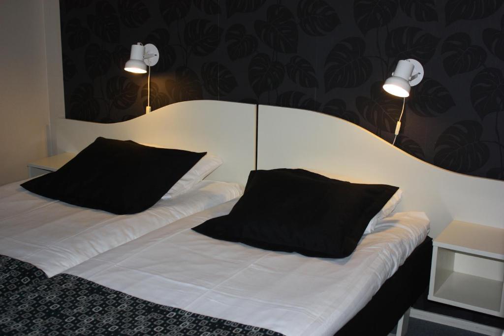 Hotell Angoeringen カールスクルーナ エクステリア 写真