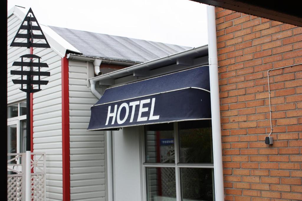 Hotell Angoeringen カールスクルーナ エクステリア 写真