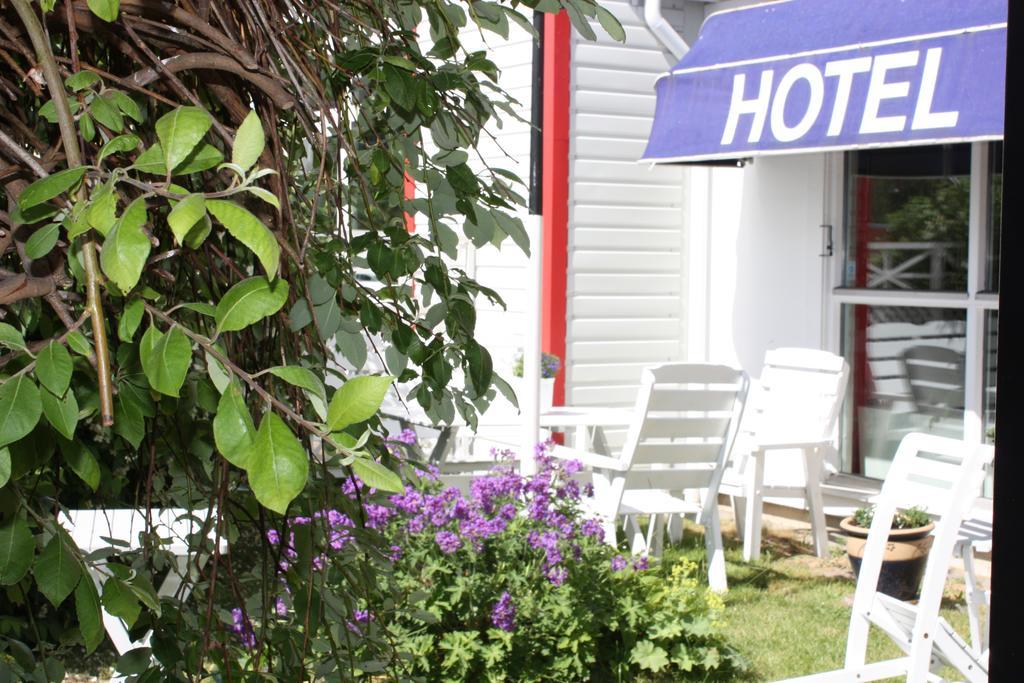 Hotell Angoeringen カールスクルーナ エクステリア 写真