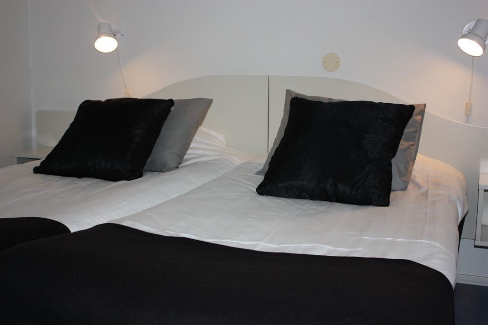 Hotell Angoeringen カールスクルーナ エクステリア 写真