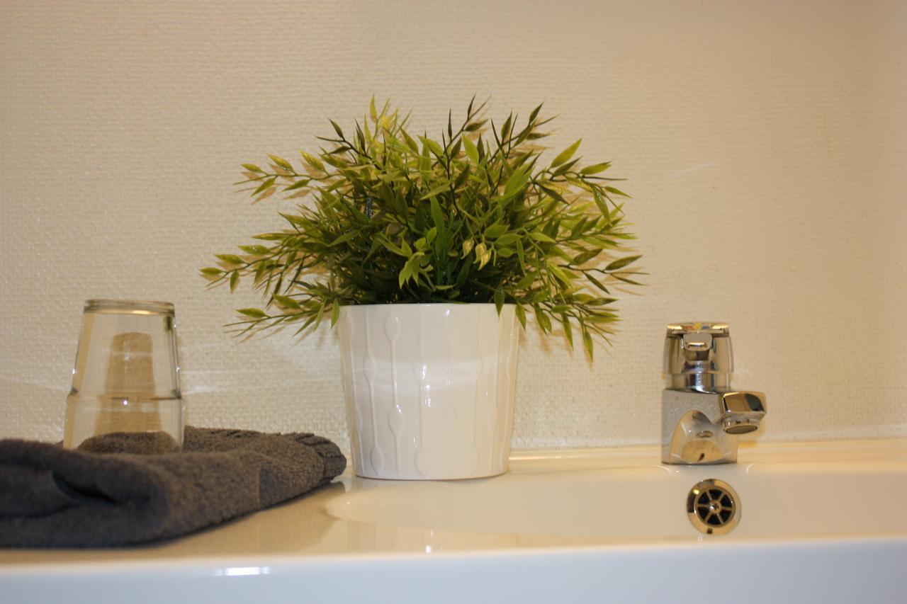 Hotell Angoeringen カールスクルーナ エクステリア 写真