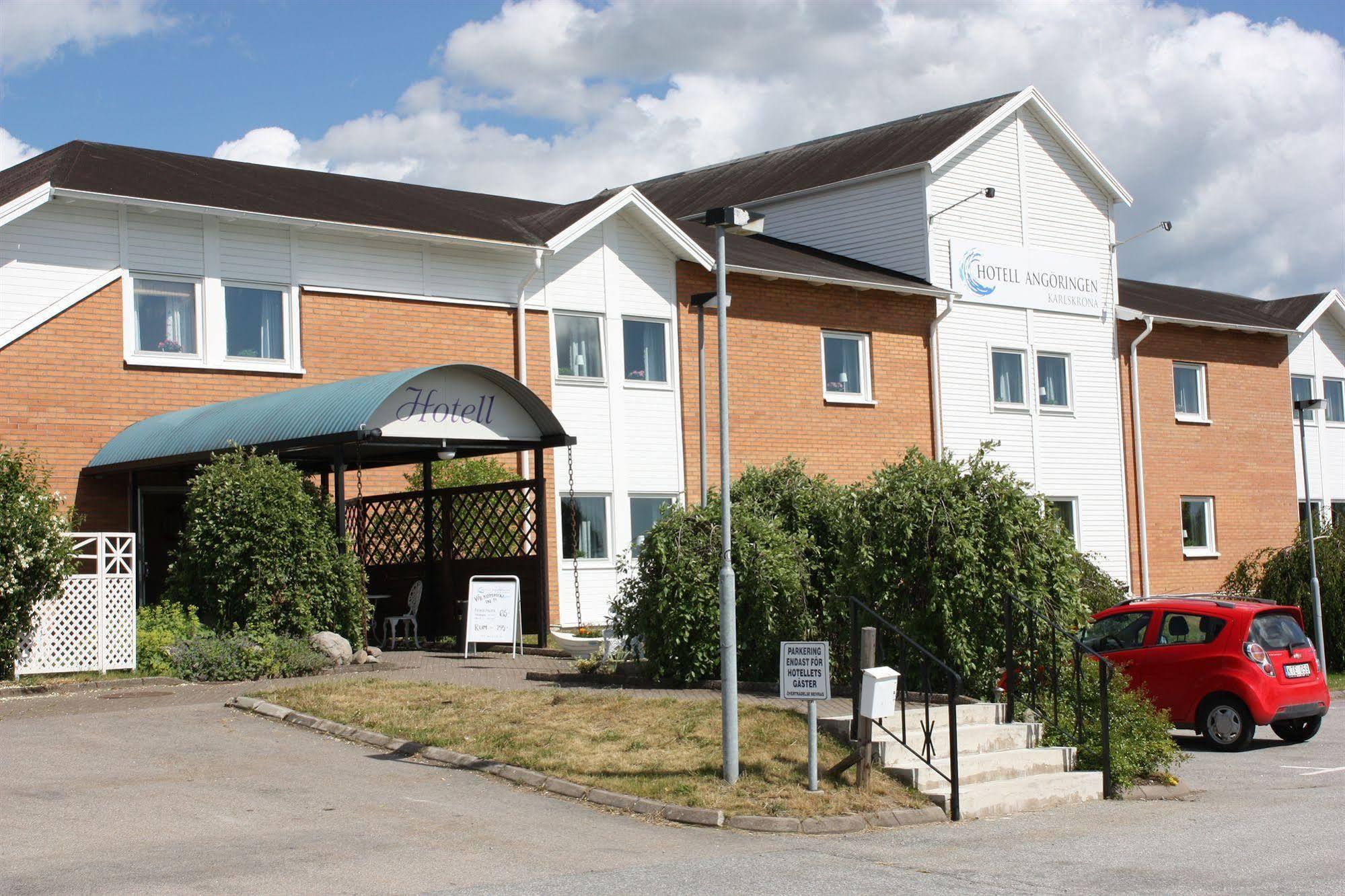 Hotell Angoeringen カールスクルーナ エクステリア 写真