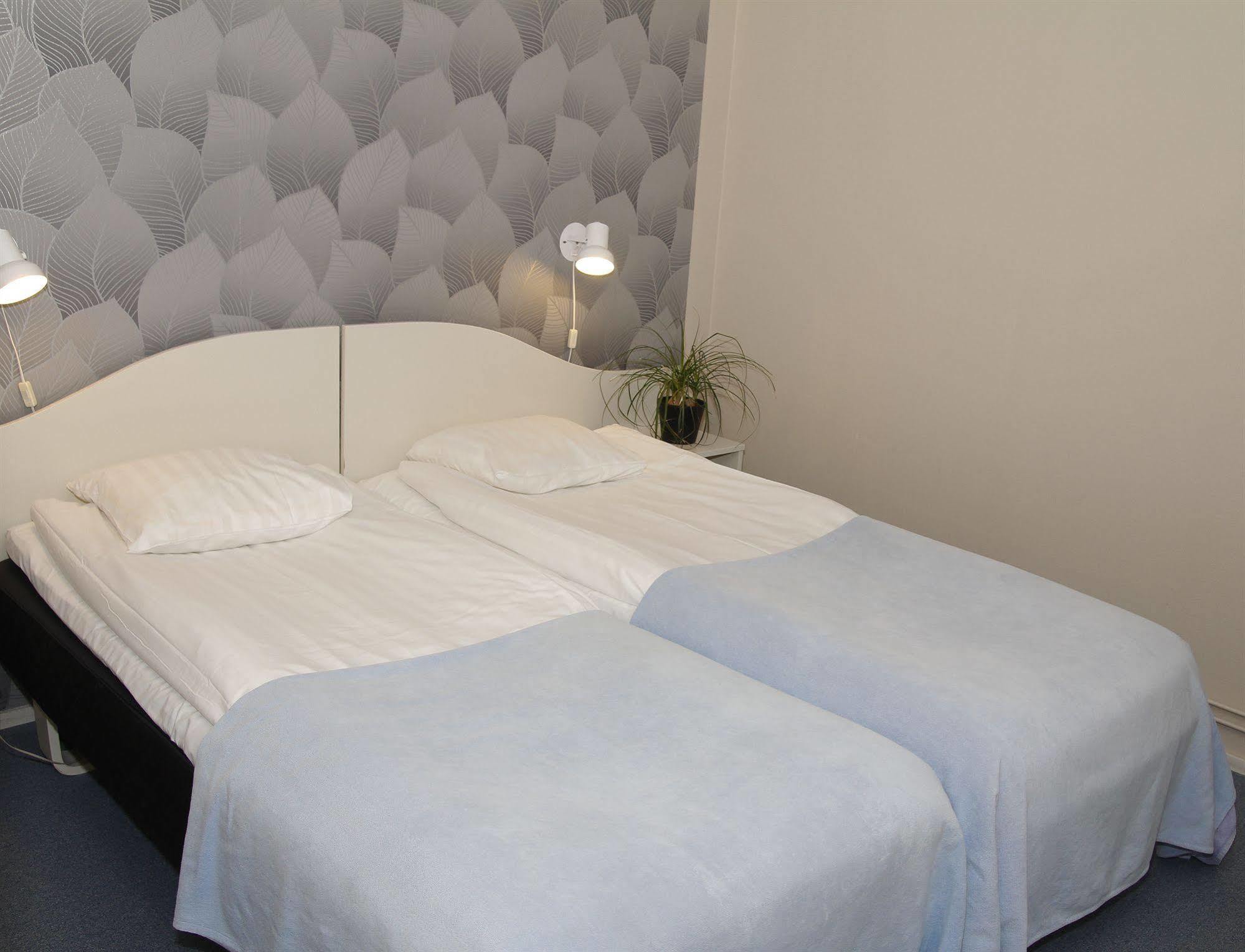 Hotell Angoeringen カールスクルーナ エクステリア 写真