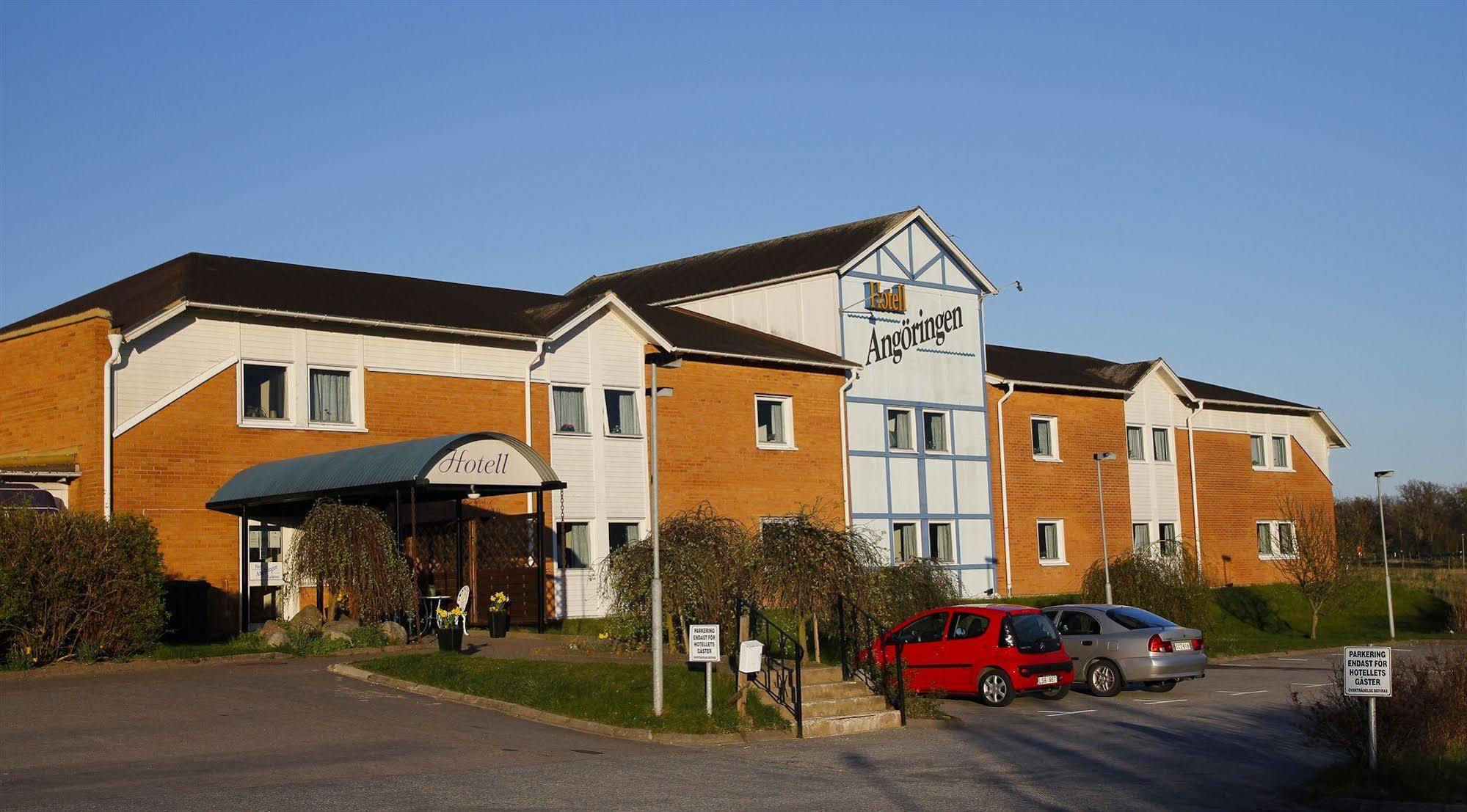 Hotell Angoeringen カールスクルーナ エクステリア 写真